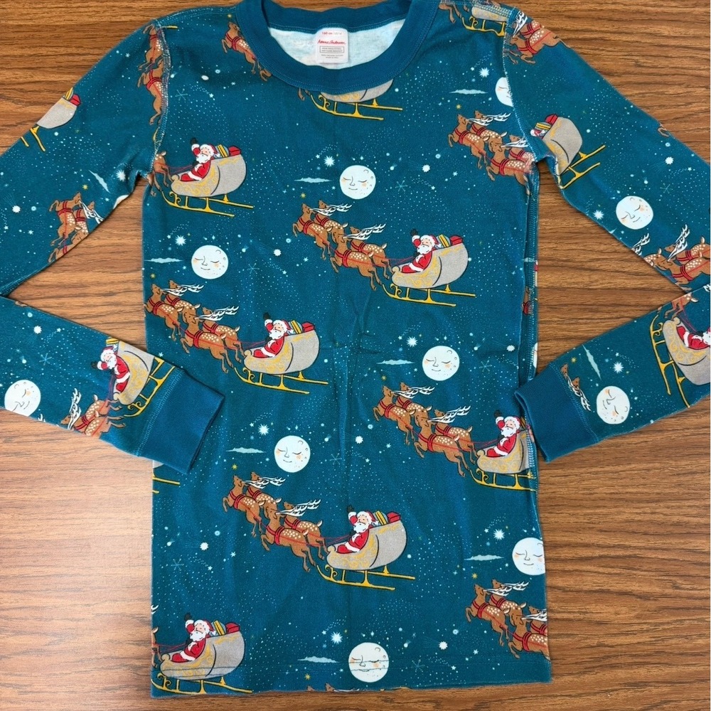 Hanna Andersson 160/ US 14 Santa Reindeer Sleigh Organic Cotton Pajama top only